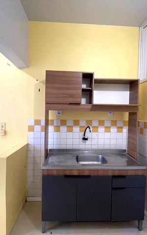Studio à venda com 40m², 1 quarto e sem vaga Studio à venda com 40m², 1 quarto e sem vagaStudio
