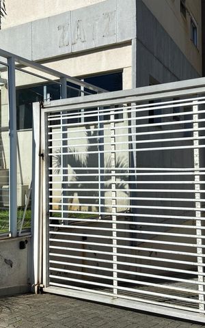 Apartamento à venda com 54m², 2 quartos e 1 vaga Apartamento à venda com 54m², 2 quartos e 1 vagaFachada do Prédio - Placa