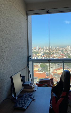 Apartamento à venda com 54m², 2 quartos e 1 vaga Apartamento à venda com 54m², 2 quartos e 1 vagaVaranda
