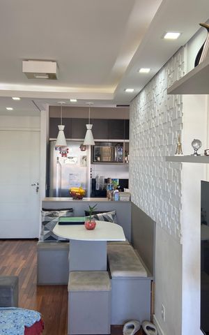 Apartamento à venda com 54m², 2 quartos e 1 vaga Apartamento à venda com 54m², 2 quartos e 1 vagaSala