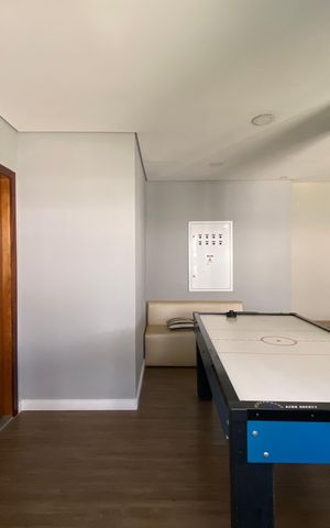Apartamento à venda com 54m², 2 quartos e 1 vaga Apartamento à venda com 54m², 2 quartos e 1 vagaSalão de jogos