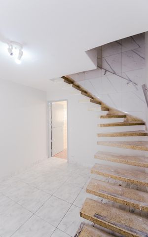 Casa à venda com 120m², 3 quartos e 1 vagaCopa