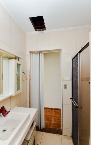 Casa à venda com 120m², 3 quartos e 1 vagaBanheiro social