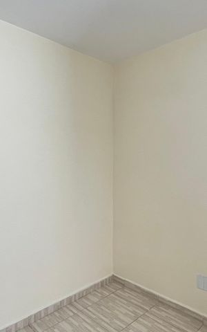 Casa de condomínio para alugar com 102m², 3 quartos e 2 vagas Casa de condomínio para alugar com 102m², 3 quartos e 2 vagasQuarto 1