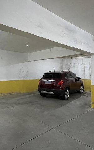 Casa de condomínio para alugar com 102m², 3 quartos e 2 vagas Casa de condomínio para alugar com 102m², 3 quartos e 2 vagasÁrea Comum - Garagem