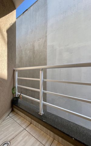 Casa de condomínio para alugar com 102m², 3 quartos e 2 vagas Casa de condomínio para alugar com 102m², 3 quartos e 2 vagasVaranda Suíte