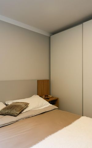 Apartamento à venda com 138m², 3 quartos e 2 vagas Apartamento à venda com 138m², 3 quartos e 2 vagassuíte 1