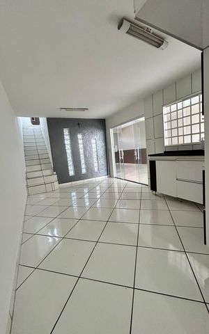 Casa à venda com 188m², 3 quartos e 5 vagas Casa à venda com 188m², 3 quartos e 5 vagasCozinha