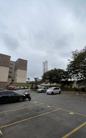 Apartamento para alugar com 47m², 2 quartos e 1 vaga Apartamento para alugar com 47m², 2 quartos e 1 vagaFachada
