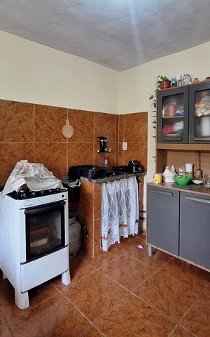 Casa à venda com 500m², 9 quartos e 2 vagas Casa à venda com 500m², 9 quartos e 2 vagasCozinha