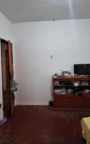 Casa à venda com 500m², 9 quartos e 2 vagas Casa à venda com 500m², 9 quartos e 2 vagasQuarto 6