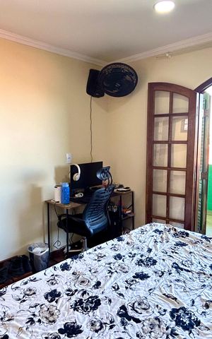Casa para alugar com 395m², 4 quartos e 4 vagas Casa para alugar com 395m², 4 quartos e 4 vagasQuarto 4