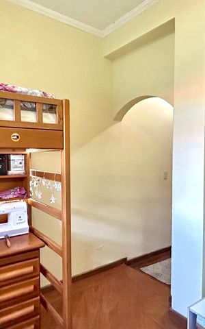 Casa para alugar com 395m², 4 quartos e 4 vagas Casa para alugar com 395m², 4 quartos e 4 vagasQuarto 1