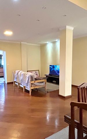 Casa para alugar com 395m², 4 quartos e 4 vagas Casa para alugar com 395m², 4 quartos e 4 vagasSala