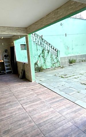 Casa para alugar com 395m², 4 quartos e 4 vagas Casa para alugar com 395m², 4 quartos e 4 vagasÁrea de Serviço