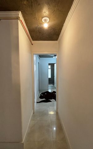 Apartamento à venda com 193m², 4 quartos e 1 vaga Apartamento à venda com 193m², 4 quartos e 1 vagaCorredor