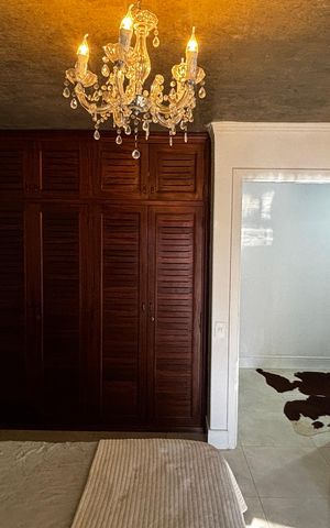 Apartamento à venda com 193m², 4 quartos e 1 vaga Apartamento à venda com 193m², 4 quartos e 1 vagaQuarto 1