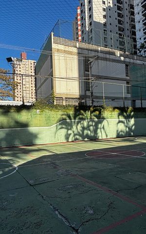 Apartamento à venda com 193m², 4 quartos e 1 vaga Apartamento à venda com 193m², 4 quartos e 1 vagaQuadra