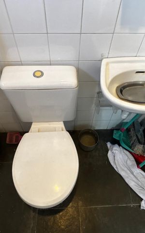 Apartamento à venda com 193m², 4 quartos e 1 vaga Apartamento à venda com 193m², 4 quartos e 1 vagaÁrea de Serviço - Banheiro