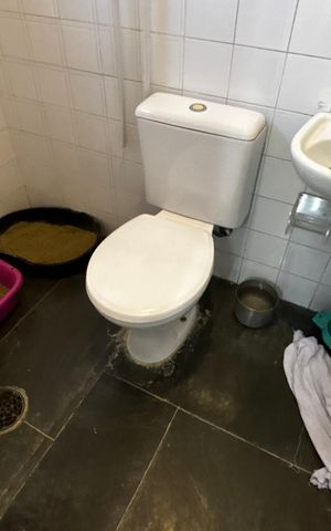 Apartamento à venda com 193m², 4 quartos e 1 vaga Apartamento à venda com 193m², 4 quartos e 1 vagaÁrea de Serviço - Banheiro