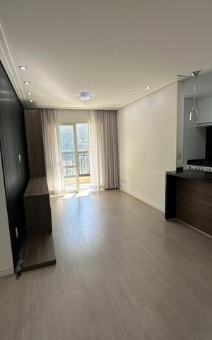 Apartamento para alugar com 68m², 2 quartos e 1 vaga Apartamento para alugar com 68m², 2 quartos e 1 vagaSala