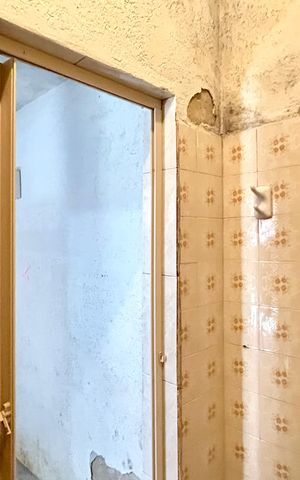 Casa à venda com 290m², 3 quartos e 1 vaga Casa à venda com 290m², 3 quartos e 1 vagaBanheiro 2