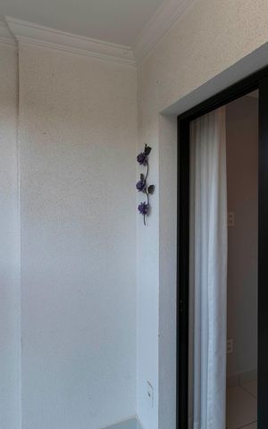 Apartamento para alugar com 65m², 3 quartos e 2 vagas Apartamento para alugar com 65m², 3 quartos e 2 vagasSALA DOIS AMBIENTES COM VARANDA