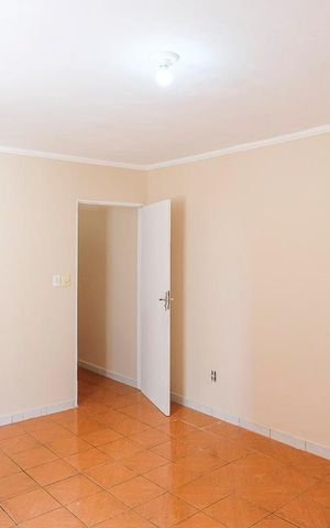 Casa à venda com 162m², 5 quartos e 2 vagasQuarto 2 casa 1