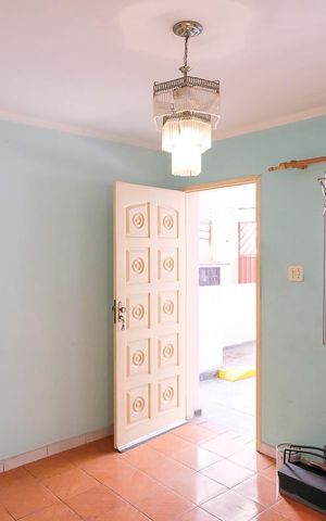 Casa à venda com 162m², 5 quartos e 2 vagasSala casa 1