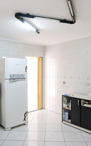 Casa à venda com 162m², 5 quartos e 2 vagasCozinha casa 2