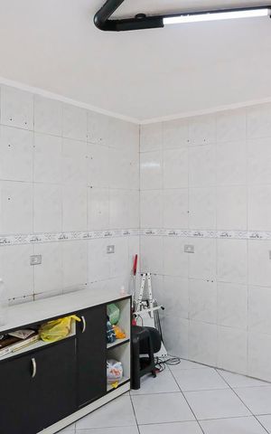 Casa à venda com 162m², 5 quartos e 2 vagasCozinha casa 2