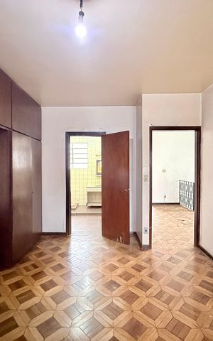 Casa para alugar com 225m², 4 quartos e 5 vagas Casa para alugar com 225m², 4 quartos e 5 vagasSuíte