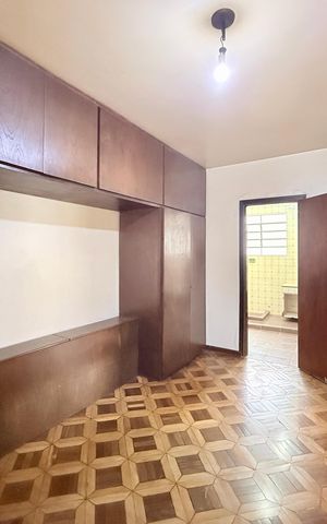 Casa para alugar com 225m², 4 quartos e 5 vagas Casa para alugar com 225m², 4 quartos e 5 vagasSuíte