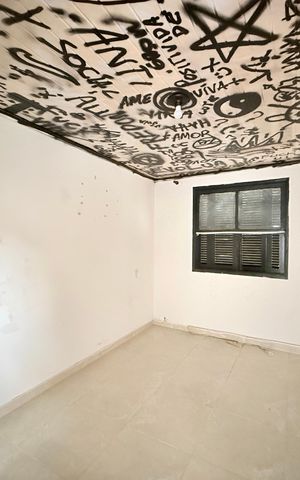 Casa para alugar com 225m², 4 quartos e 5 vagas Casa para alugar com 225m², 4 quartos e 5 vagasQuarto de serviço 2
