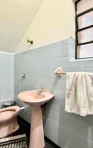 Casa para alugar com 225m², 4 quartos e 5 vagas Casa para alugar com 225m², 4 quartos e 5 vagasLavabo