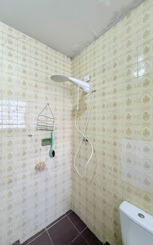 Casa para alugar com 225m², 4 quartos e 5 vagas Casa para alugar com 225m², 4 quartos e 5 vagasBanheiro da suíte
