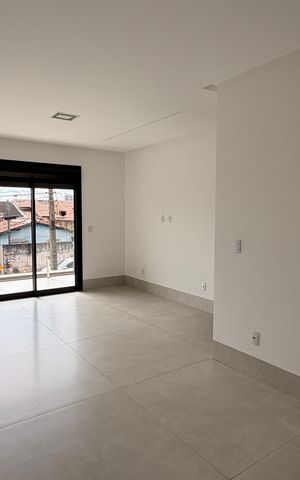 Casa à venda com 190m², 3 quartos e 2 vagasSuíte 1
