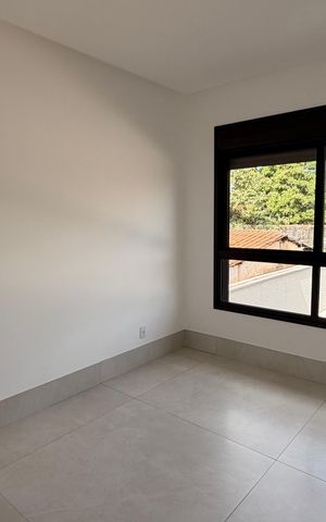 Casa à venda com 190m², 3 quartos e 2 vagasSuíte 2