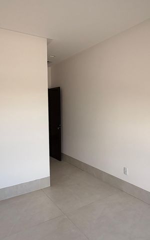 Casa à venda com 190m², 3 quartos e 2 vagasSuíte 3