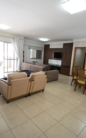Apartamento à venda com 140m², 3 quartos e 3 vagas