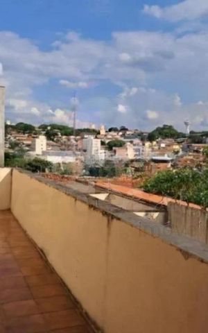 Casa para alugar com 151m², 4 quartos e 3 vagas