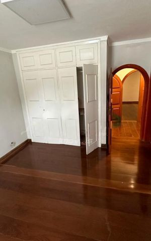 Casa para alugar com 1000m², 15 quartos e 3 vagas
