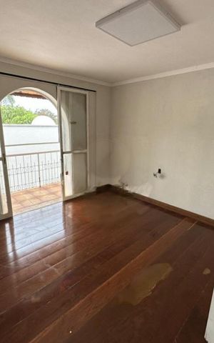 Casa para alugar com 1000m², 15 quartos e 3 vagas