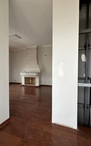 Casa para alugar com 1000m², 15 quartos e 3 vagas