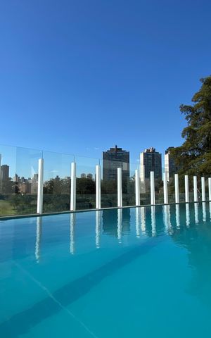 Apartamento à venda com 87m², 3 quartos e 2 vagas Apartamento à venda com 87m², 3 quartos e 2 vagasÁrea comum - Piscina
