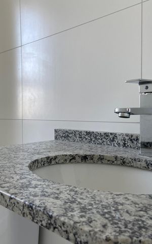 Apartamento à venda com 87m², 3 quartos e 2 vagas Apartamento à venda com 87m², 3 quartos e 2 vagasBanheiro da Suíte