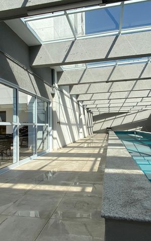 Apartamento à venda com 87m², 3 quartos e 2 vagas Apartamento à venda com 87m², 3 quartos e 2 vagasÁrea comum - Piscina