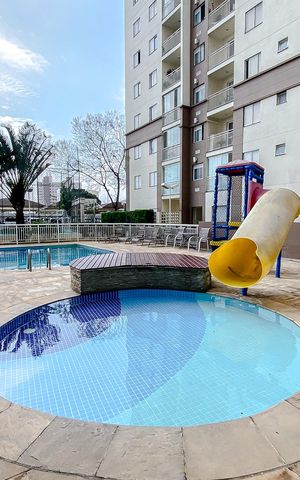 Apartamento para alugar com 75m², 2 quartos e 2 vagasÁrea comum - Piscina