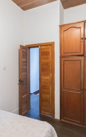 Casa para alugar com 285m², 4 quartos e sem vagaQuarto 3