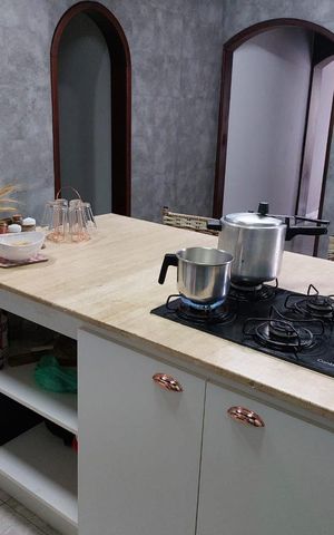 Casa à venda com 260m², 4 quartos e 2 vagasCozinha